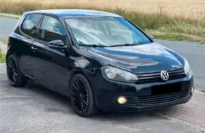 vw golf 6 zwart met sportvelgen